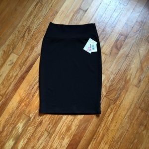 LuLaRoe Black Cassie BRAND NEW!!